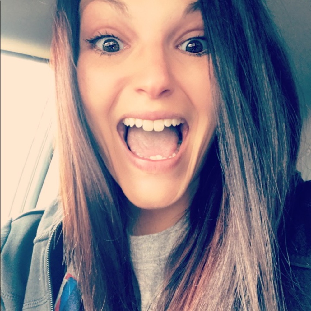 Meet your Posher, Krystal